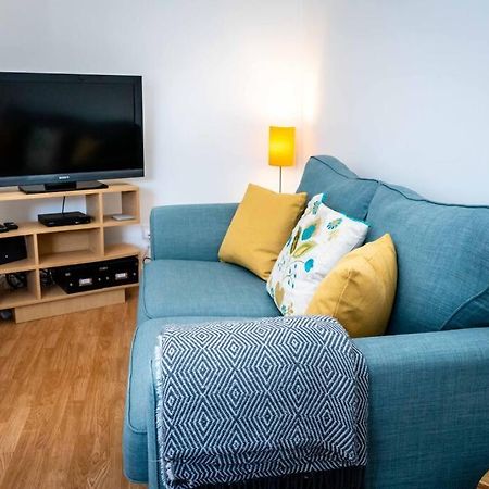 Charming 1-Bed Southside Flat In Great Location Apartment กลาสโกว์ ภายนอก รูปภาพ