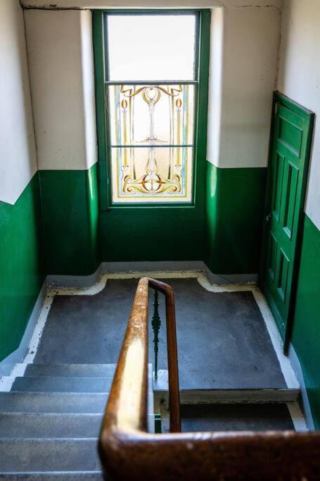 Charming 1-Bed Southside Flat In Great Location Apartment กลาสโกว์ ภายนอก รูปภาพ